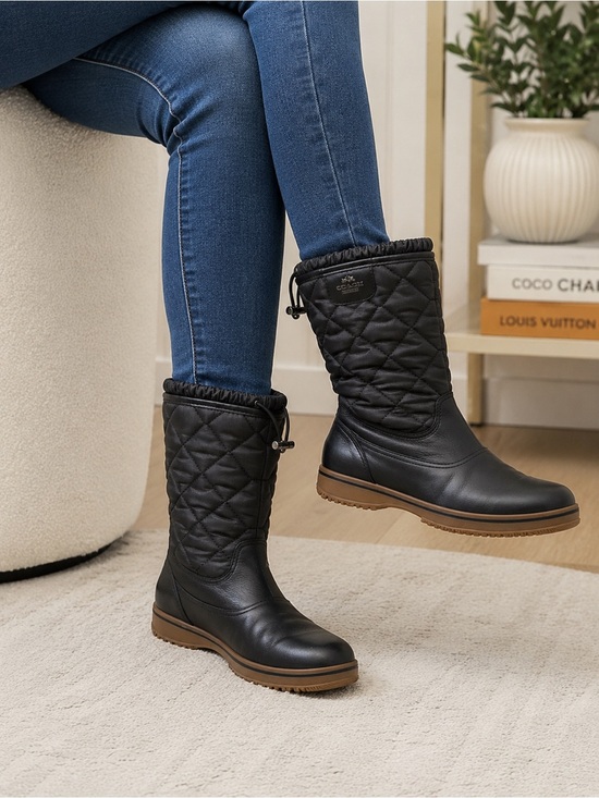 Coach Shoes - Coach Sparrow Quilted Winter Boots Black Size 8.5